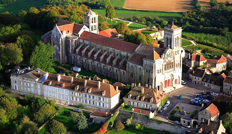 La basilique Sainte-Marie-Madeleine de Vézelay